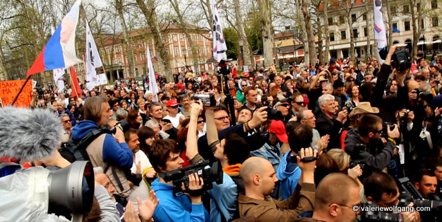 Celozaslonski zajem 27.4.2013 165903