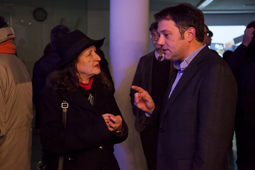 1474605_756732371009129_403540669_n