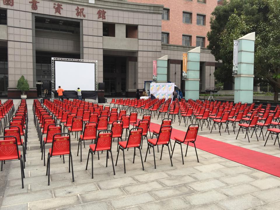 11081081_438330416325089_6647789100888614173_n